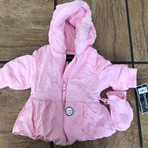 BRAND NEW! Pink jacket with attached mittens